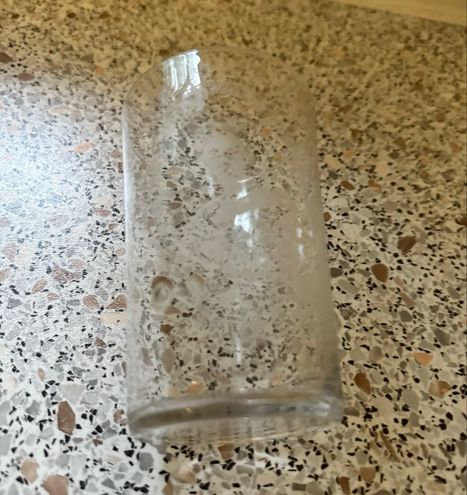 Glas met koninklijk paar, Ophalen, Zo goed als nieuw, Servies