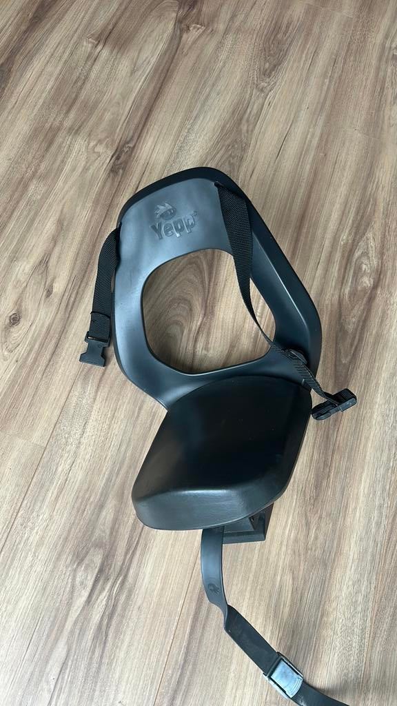 Yepp Junior Black achterzitje fiets, Ophalen, Gebruikt, 9 t/m 36 kg, Achterzitje