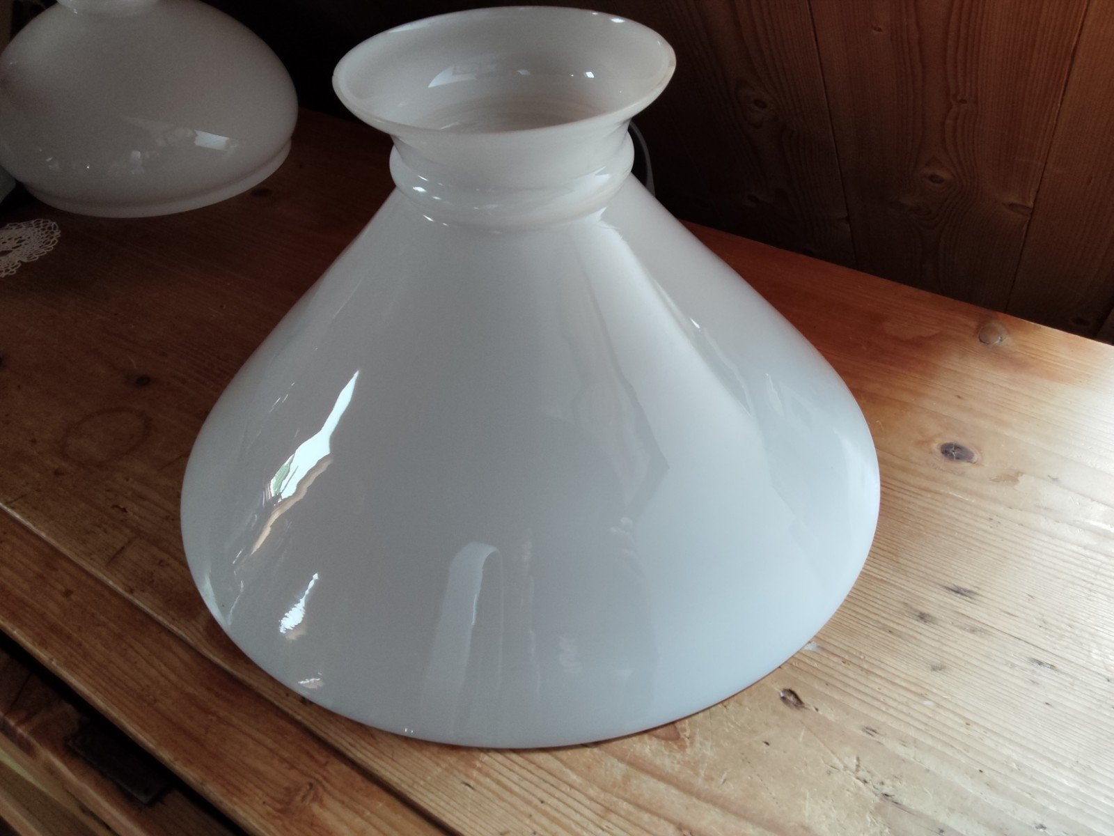 Opaline lampenkap voor antiek hangolilamp izgs, Antiek en Kunst, Antiek | Lampen, Ophalen of Verzenden