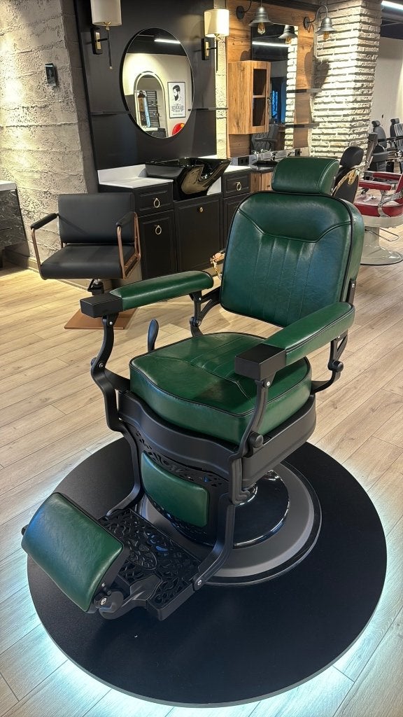 Barbierstoel Comfort Green ACTIE kappers groothandel SALE, Groen, Vintage, Leer, Nieuw