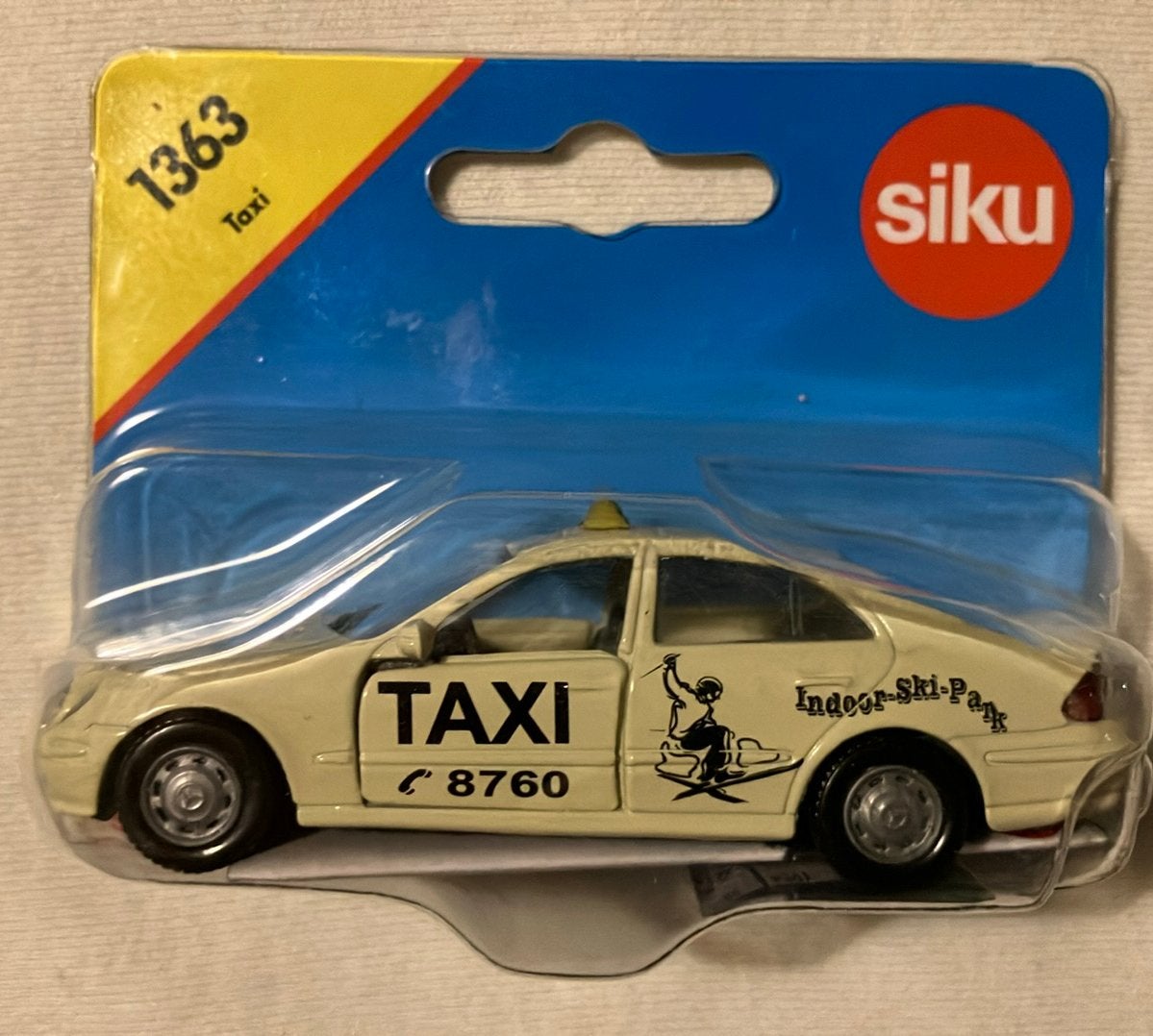 Siku 1363 Mercedes-Benz taxi E500, Ophalen of Verzenden, Zo goed als nieuw, Auto, SIKU