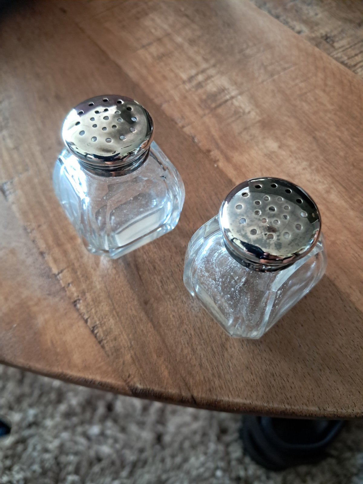 Glazen zout- en pepervaatjes set, Antiek en Kunst, Ophalen of Verzenden