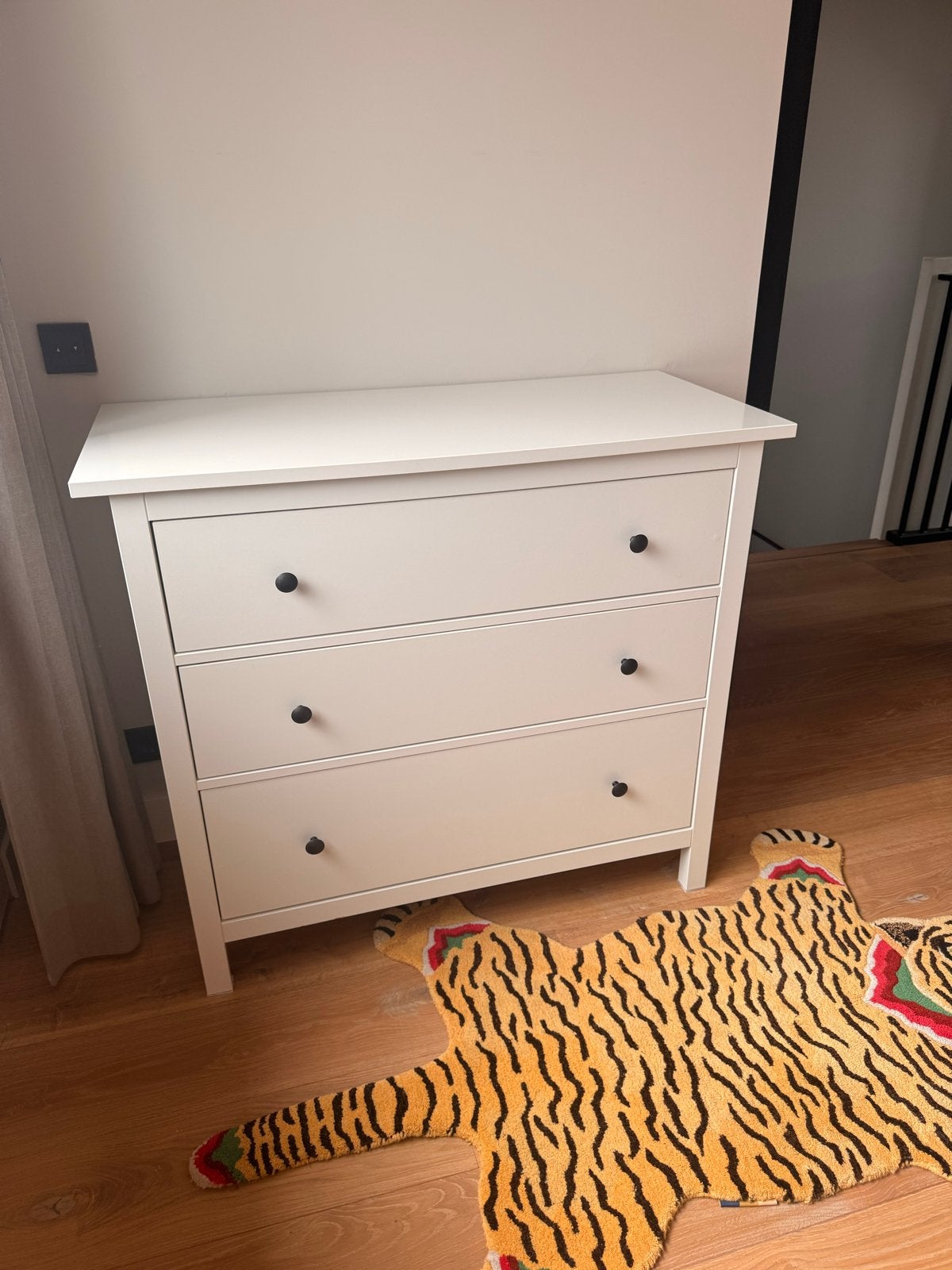 IKEA Hemnes ladekast wit - Zo goed als nieuw, Ophalen, 100 tot 150 cm, Zo goed als nieuw, 3 of 4 laden