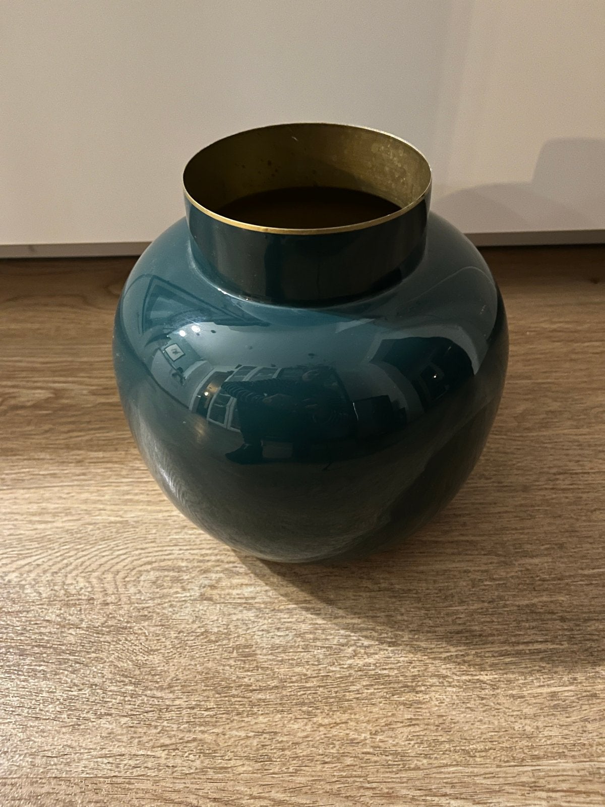 Grote metalen vaas van Pip Studio met gouden randje, Ophalen of Verzenden, Zo goed als nieuw, Blauw, Metaal