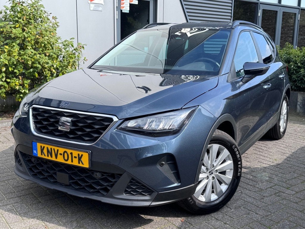 Seat ARONA 1.0 TSI DSG / CARPLAY / CAMERA / 2022 / 15DKM / B, Gebruikt, Met garantie (alle), 610 kg, Bedrijf
