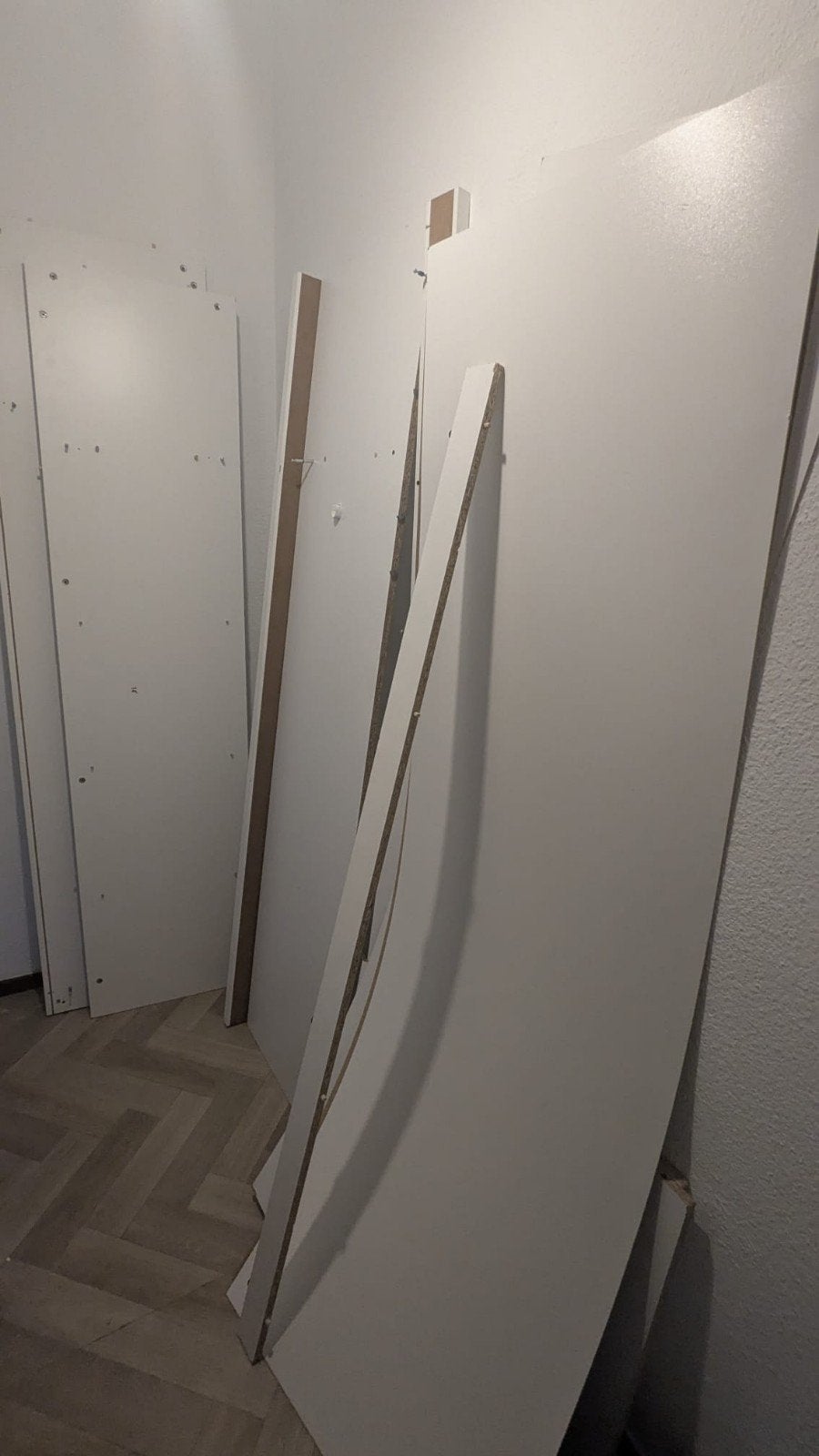 Kledingkast met defect - gratis af te halen, Ophalen, Met deur(en), Gebruikt, 100 tot 150 cm