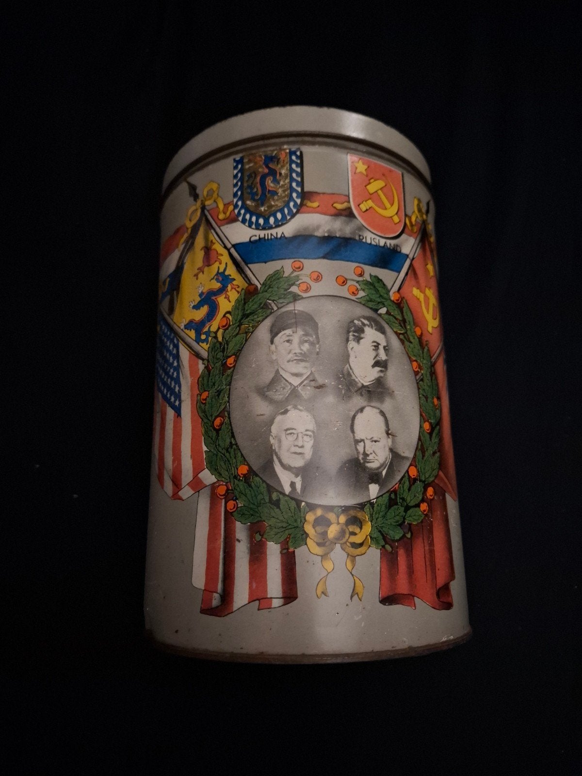 Bevrijdingsblik 1939-1945 met Geallieerde Leiders, Ophalen of Verzenden, Overige soorten, Nederland, Kist of Geocache