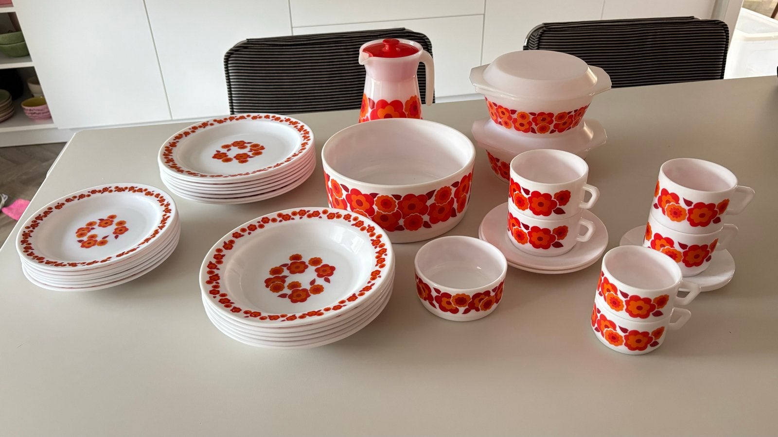 Vintage Arcopal Lotus Servies - Uitgebreide Set, Ophalen