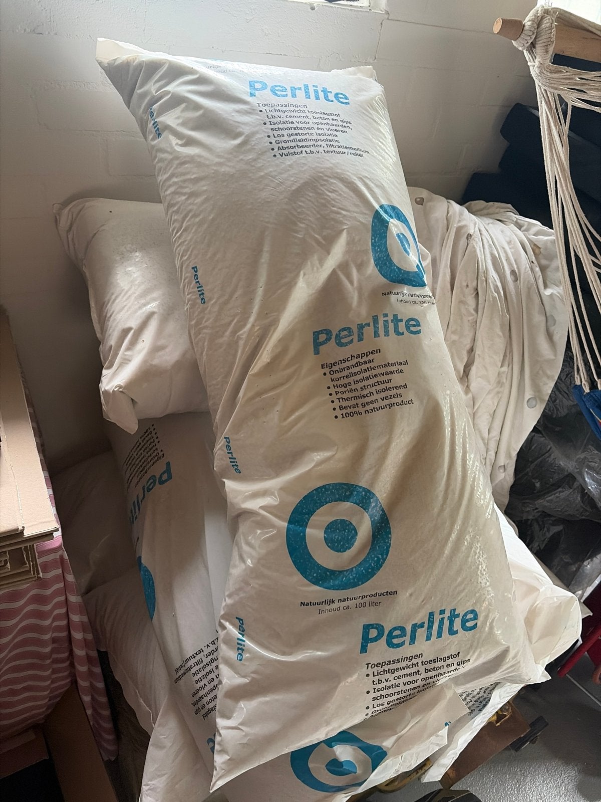 Perliet - 6 zakken isolatiemateriaal (100 liter per zak), Ophalen, Nieuw, Overige materialen, Vloerisolatie