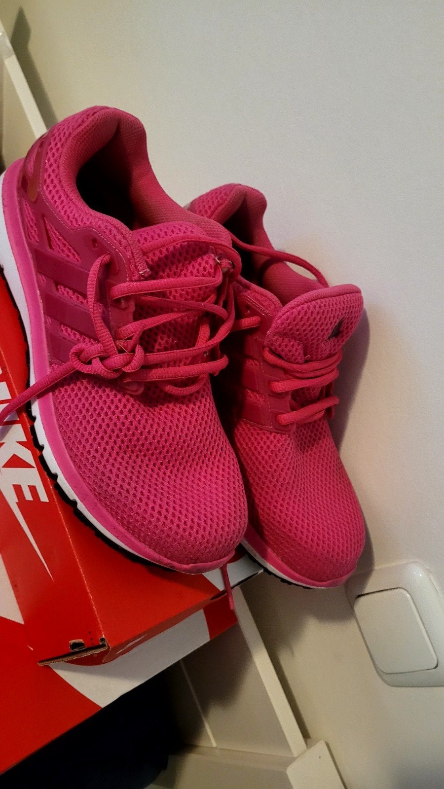 addidas schoenen, Ophalen of Verzenden, Zo goed als nieuw, Roze, Sneakers of Gympen