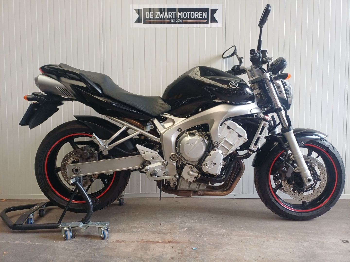 YAMAHA FZ 6 N FAZER (bj 2008), Motorrijbewijs A, Bedrijf, Onbekend, Meer dan 35 kW