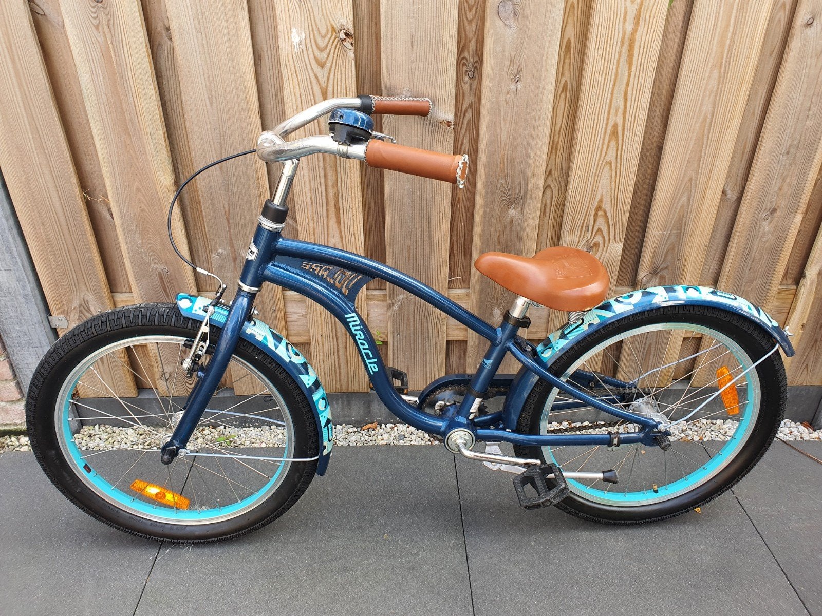Volare Miracle 20 inch Jongensfiets Cruiser, Ophalen, Volare Miracle, Zo goed als nieuw, Terugtraprem