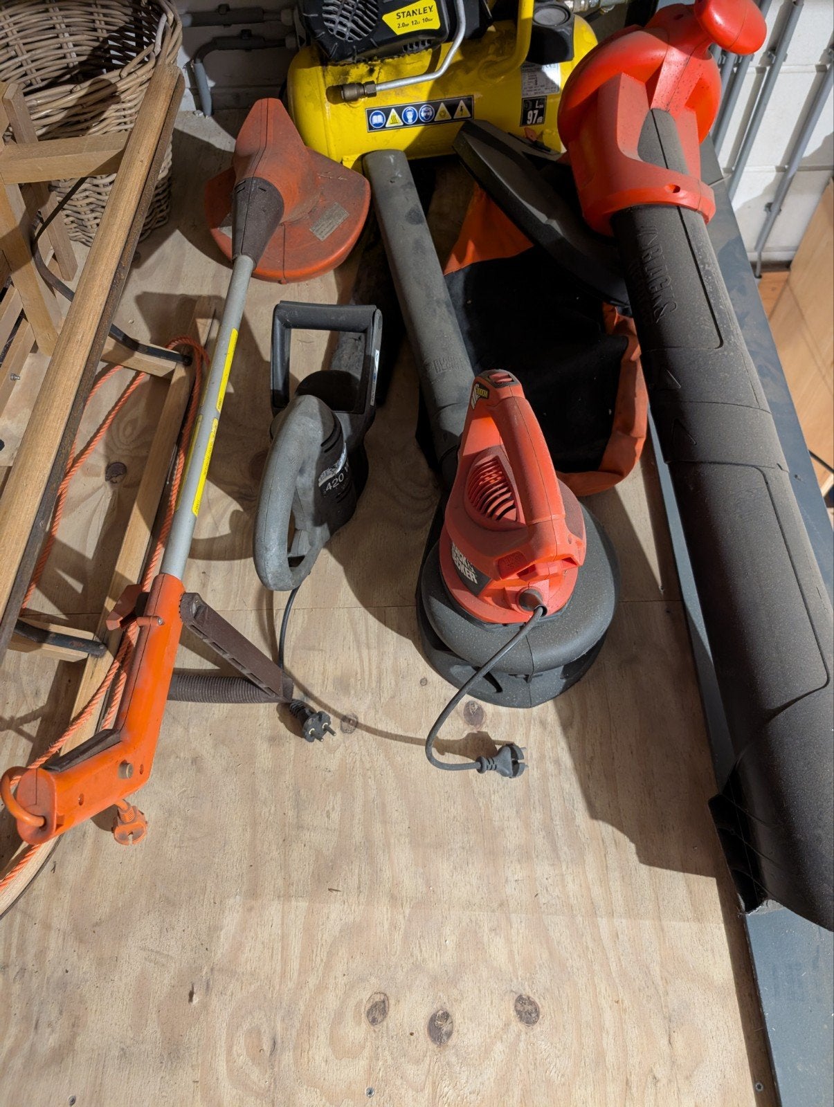 Elektrische Bladblazer, Bladzuiger, Strimmer, Heggenschaar, Ophalen of Verzenden, Gebruikt, Elektrisch