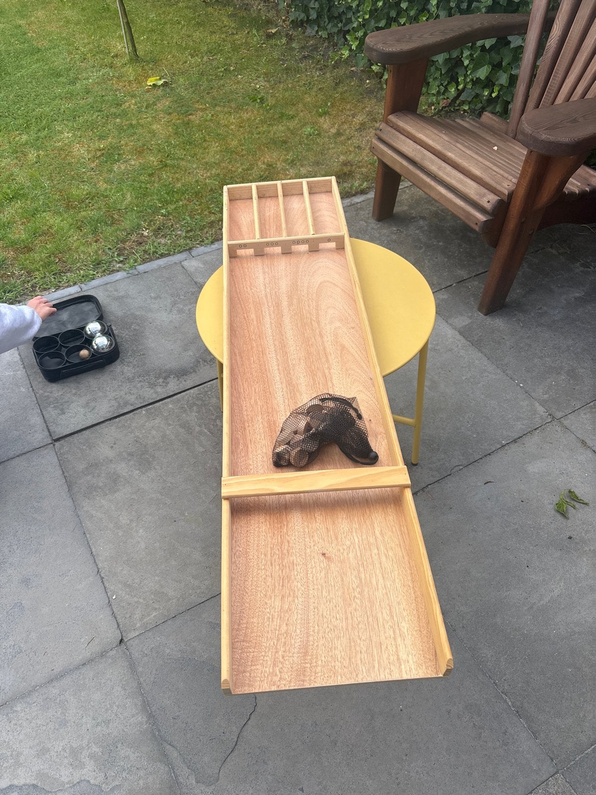 Compacte Sjoelbak - Ideaal voor thuis en onderweg!, Hobby en Vrije tijd, Gezelschapsspellen | Bordspellen, Een of twee spelers