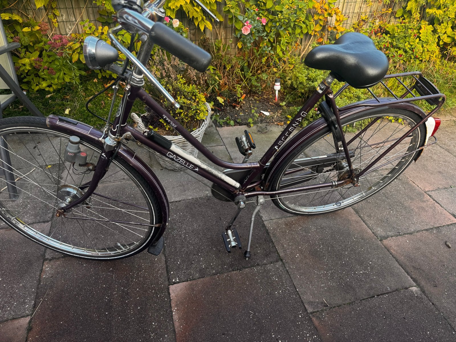 Gazelle Oldtimer Damesfiets - 57 cm, Versnellingen, Trommelr, Fietsen en Brommers, 55 tot 59 cm, Ophalen, Trommelrem, Jaren '60 of nieuwer
