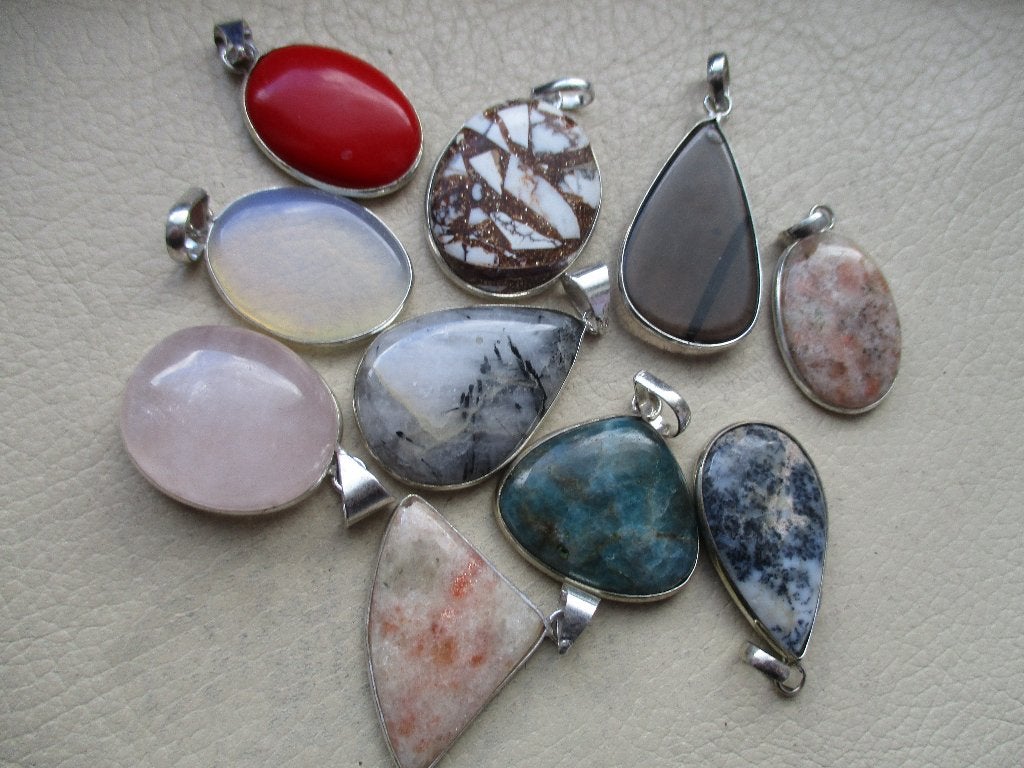 partij natuursteen hangers mix 2, Nieuw, Ophalen of Verzenden, Steen of Mineraal, Met edelsteen