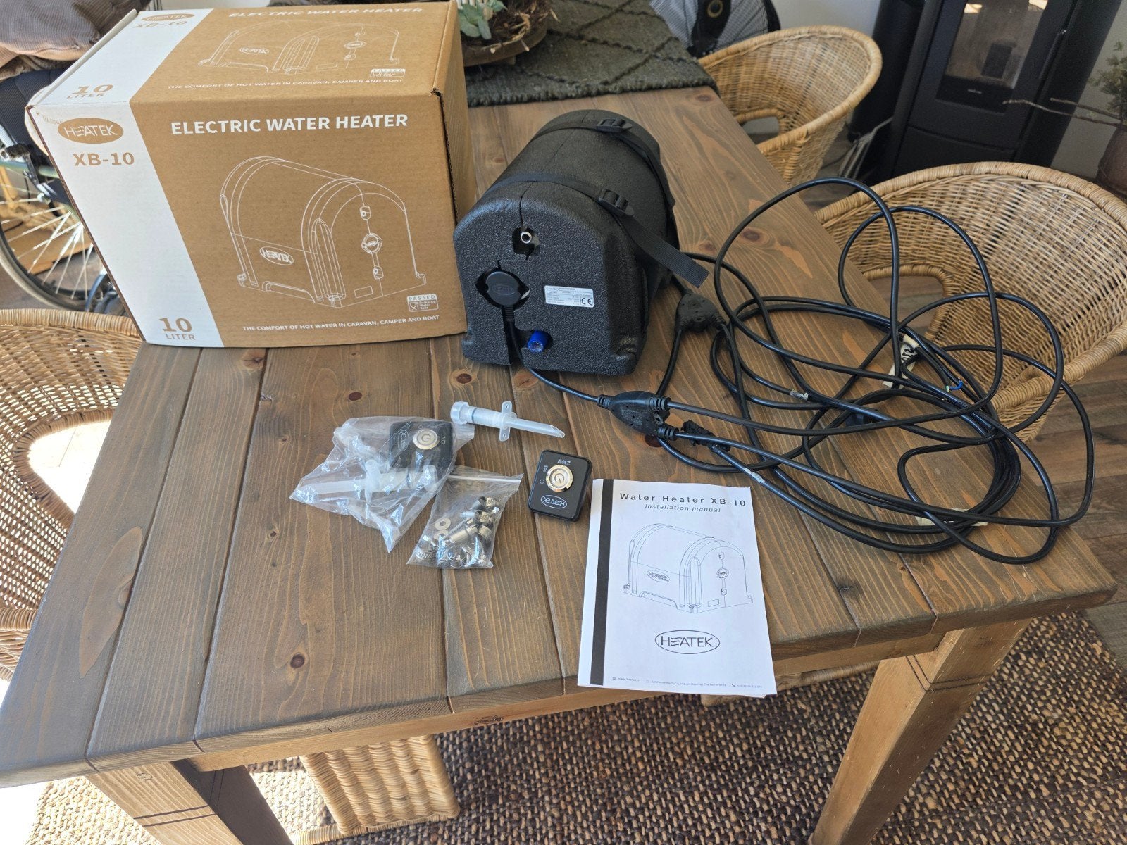 Heatek XB-10 elektrische boiler 10 liter voor camper/caravan, Ophalen of Verzenden, Nieuw