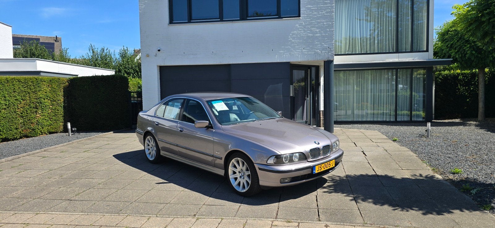 BMW 5-Serie 2.8 I 528 AUT 1997 Grijs, Auto's, BMW, Automaat, Achterwielaandrijving, Zwart, 2000 kg