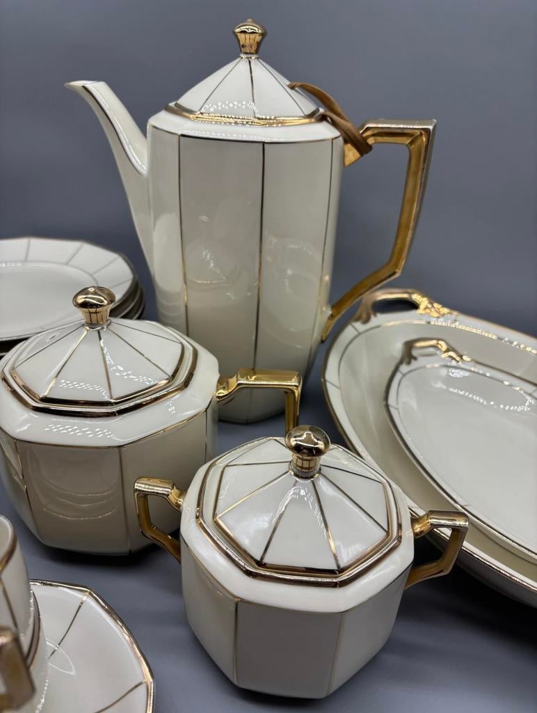 23 delig Art Deco Koffieservies crème/goud, Antiek en Kunst, Antiek | Servies compleet, Ophalen of Verzenden