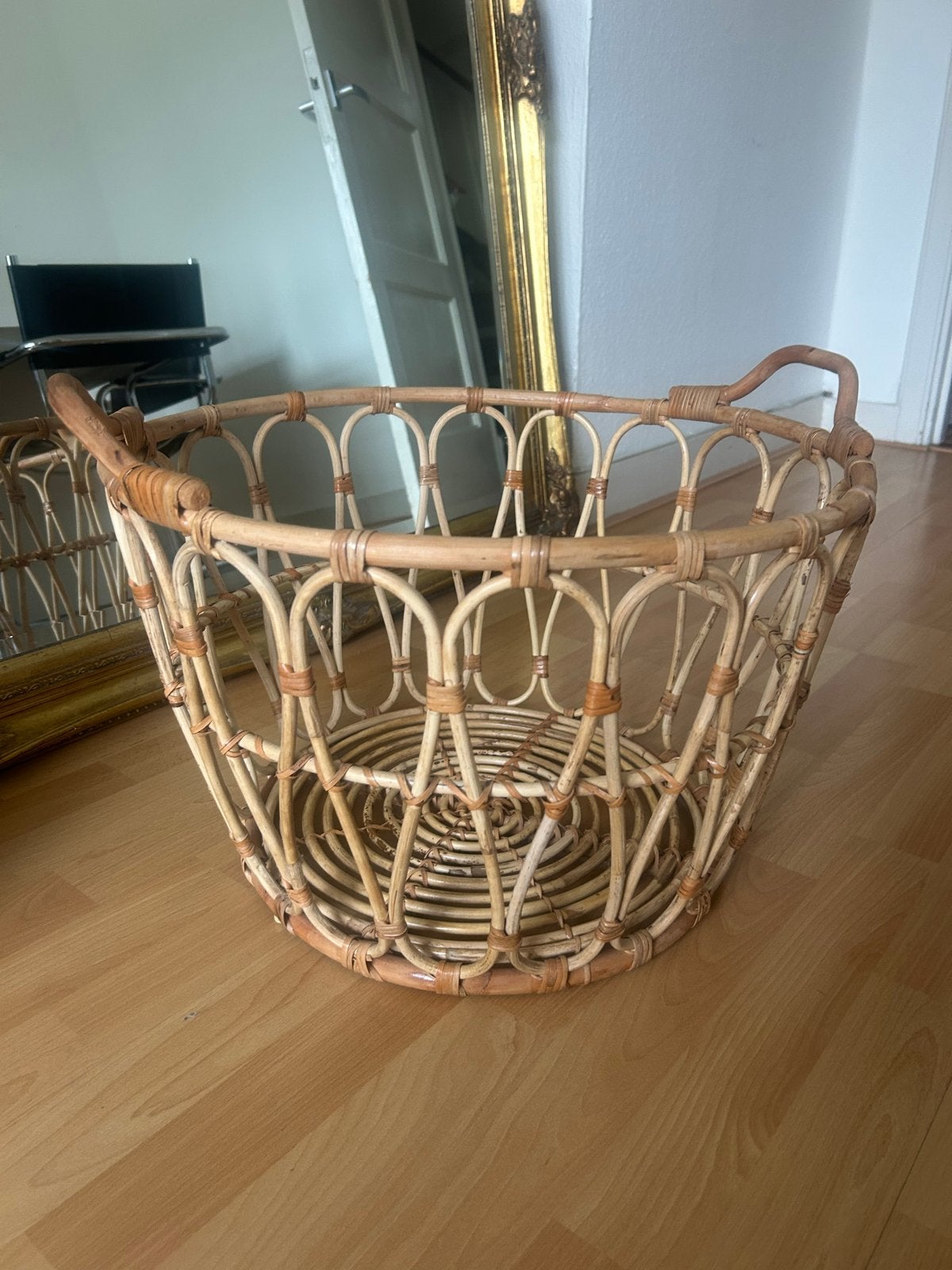 Rieten rotan ronde mand Ikea, Ophalen, Mand, Rond, Zo goed als nieuw