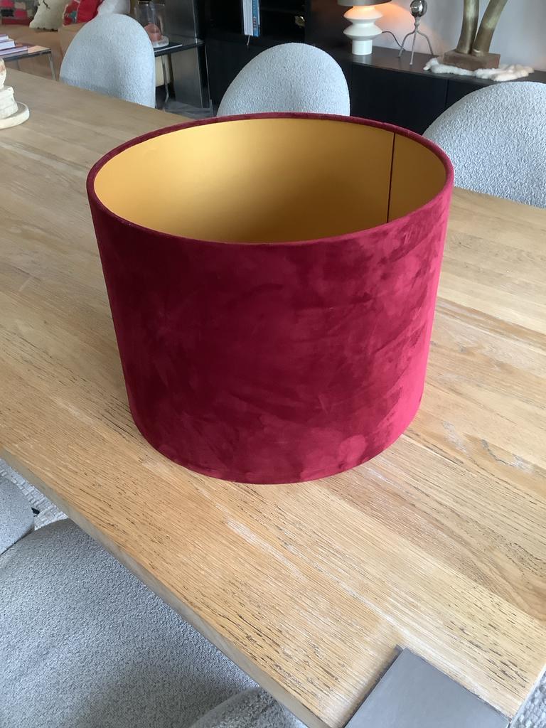 Rode velours lampenkap met gouden binnenkant - 40x30cm, Ophalen, 25 tot 50 cm, Rond, Zo goed als nieuw