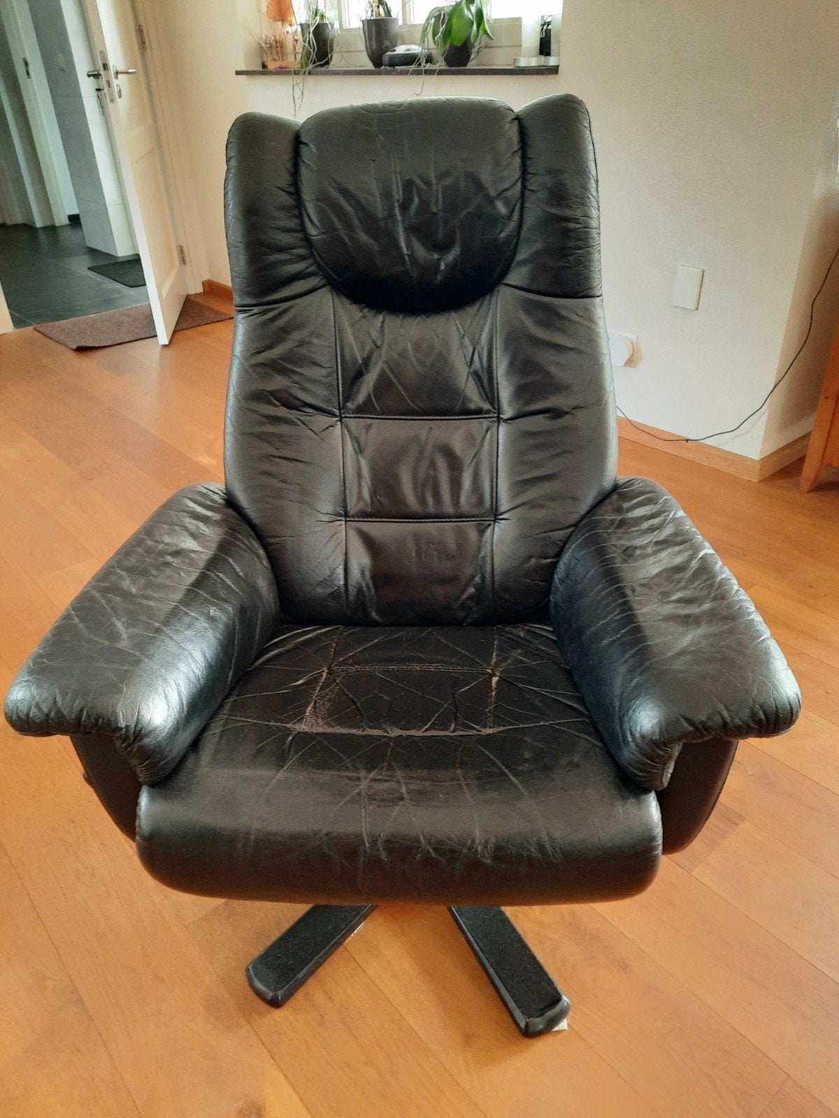 Relaxfauteuil, Ophalen, Gebruikt, 75 tot 100 cm, Leer