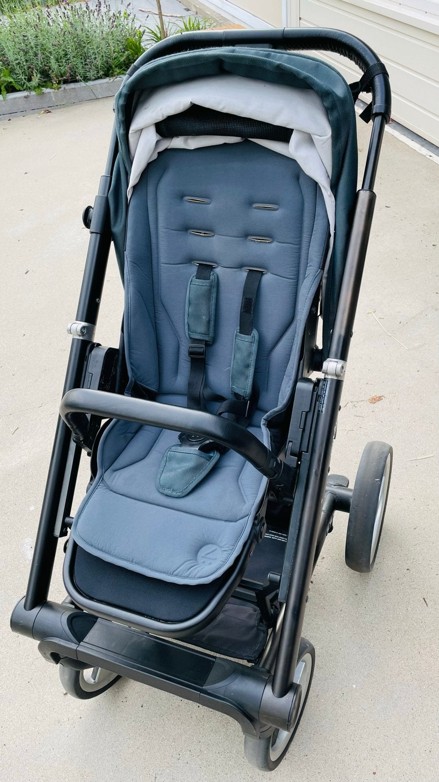Mutsy Igo kinderwagen met verstelbare rugleuning, Ophalen, Gebruikt, Overige merken, Verstelbare rugleuning