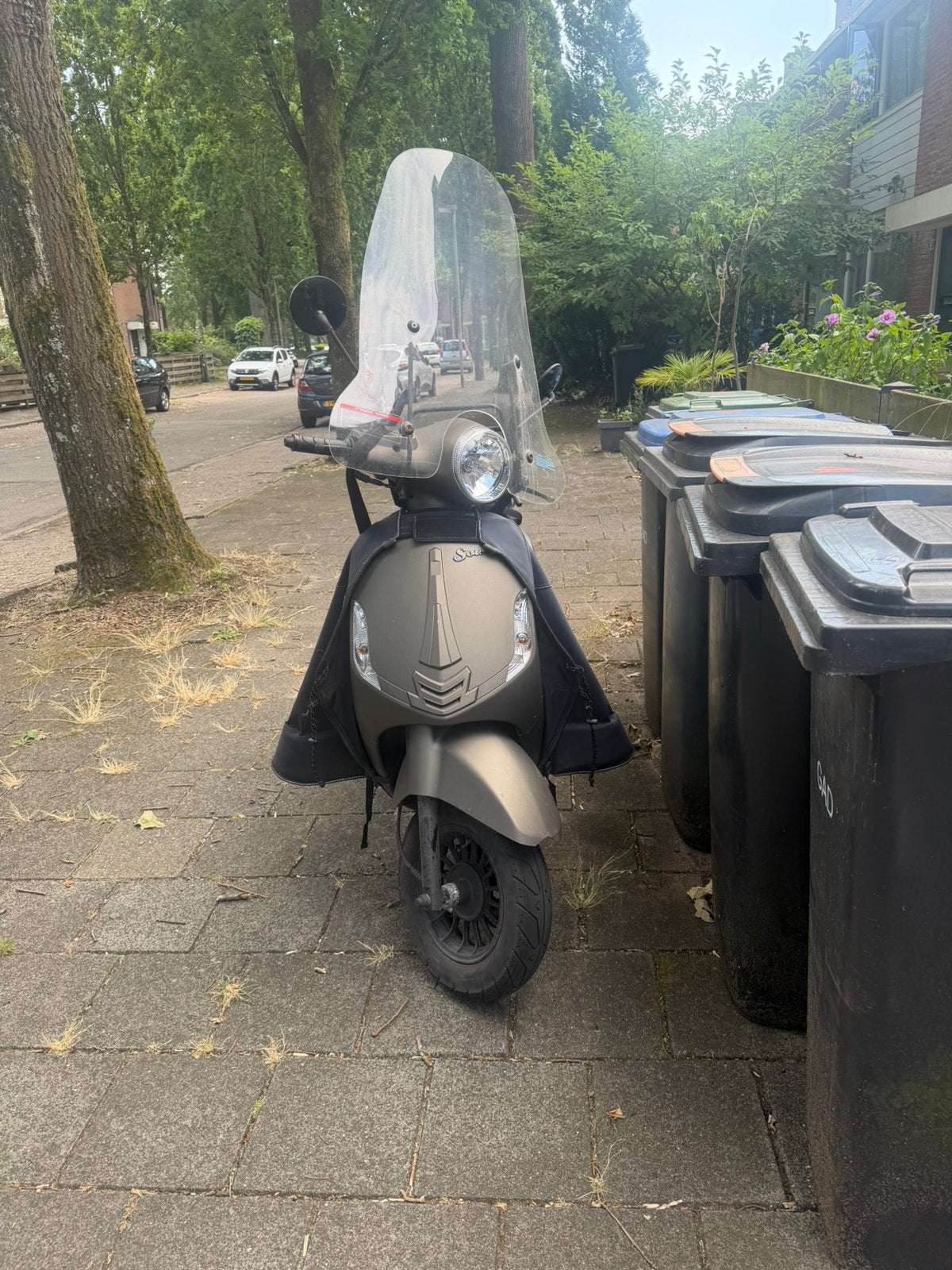 La souris sourini geel kenteken, Ophalen, Zo goed als nieuw, Benzine, Overige merken