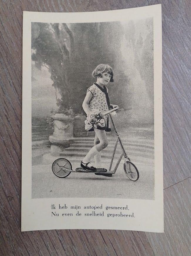 Nogtalgische kinder ansichtkaart, heel oud met gedicht, Ophalen of Verzenden, Voor 1940, Zo goed als nieuw, Kind