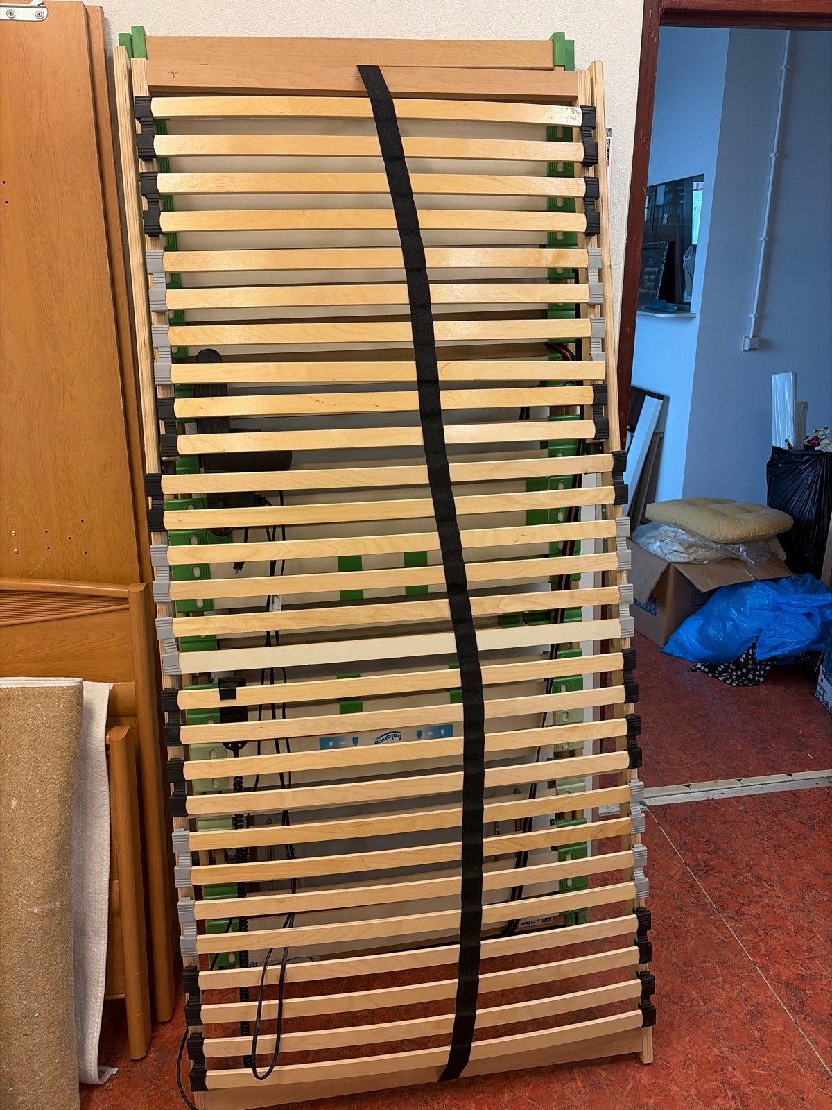 Elektrische lattenbodem 90x200 cm, Huis en Inrichting, Slaapkamer | Matrassen en Bedbodems, Gebruikt, 90 cm, Eenpersoons, Ophalen of Verzenden