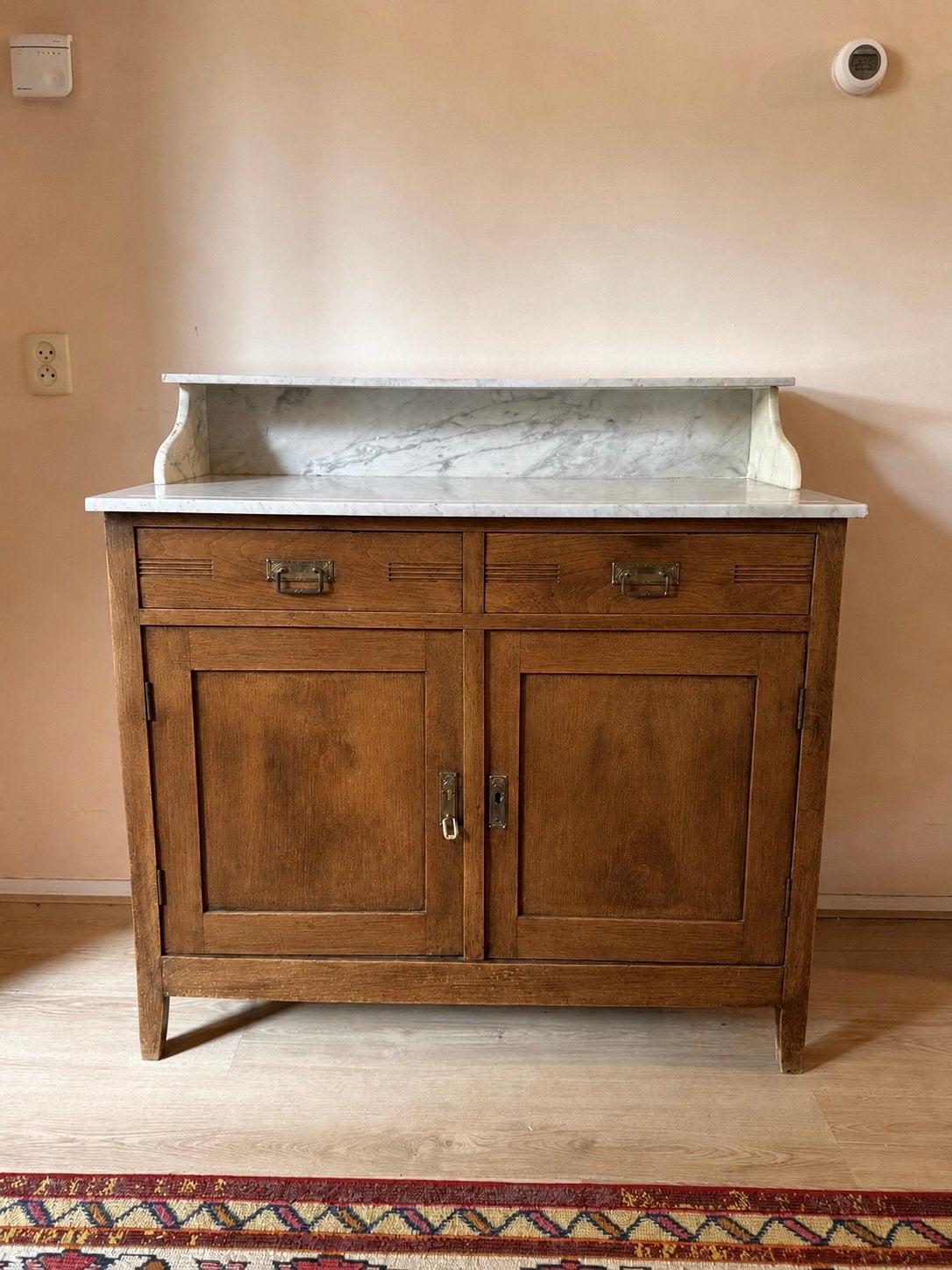 Antiek Dressoir met Cararra Marmeren blad, Ophalen, 100 tot 150 cm, Eikenhout, Zo goed als nieuw