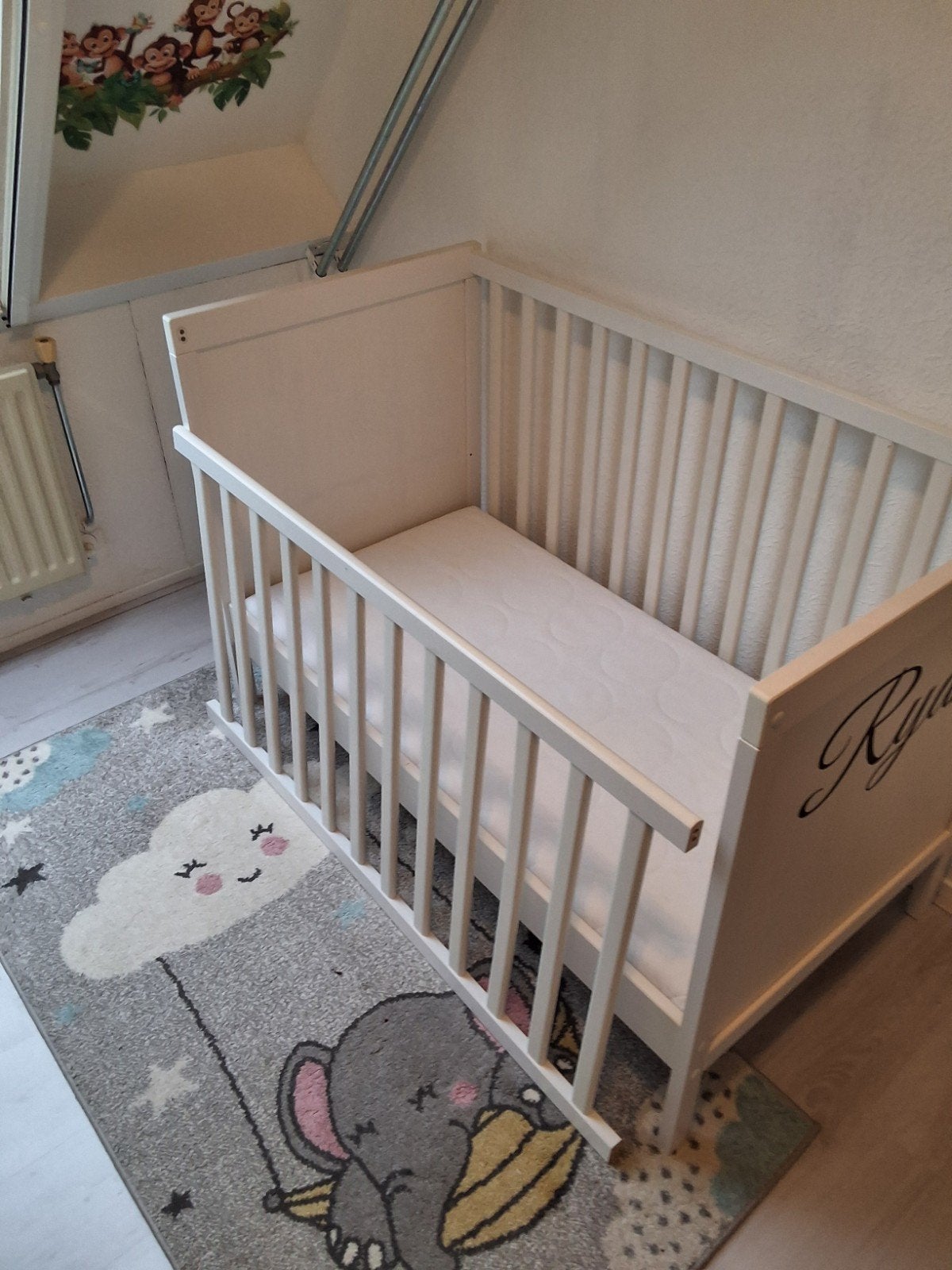 Ledikant 124x67x85cm met matras,aankleedkussen bedomrander, Ophalen, 90 cm, Eenpersoons, Wit