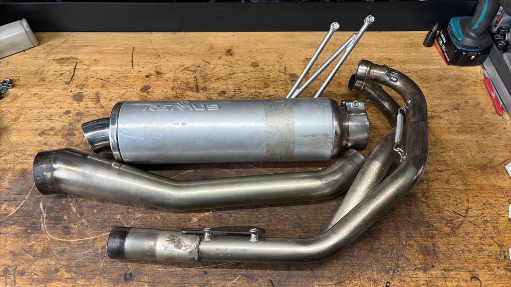 KTM LC4 Adventure uitlaat, Ophalen of Verzenden, Gebruikt