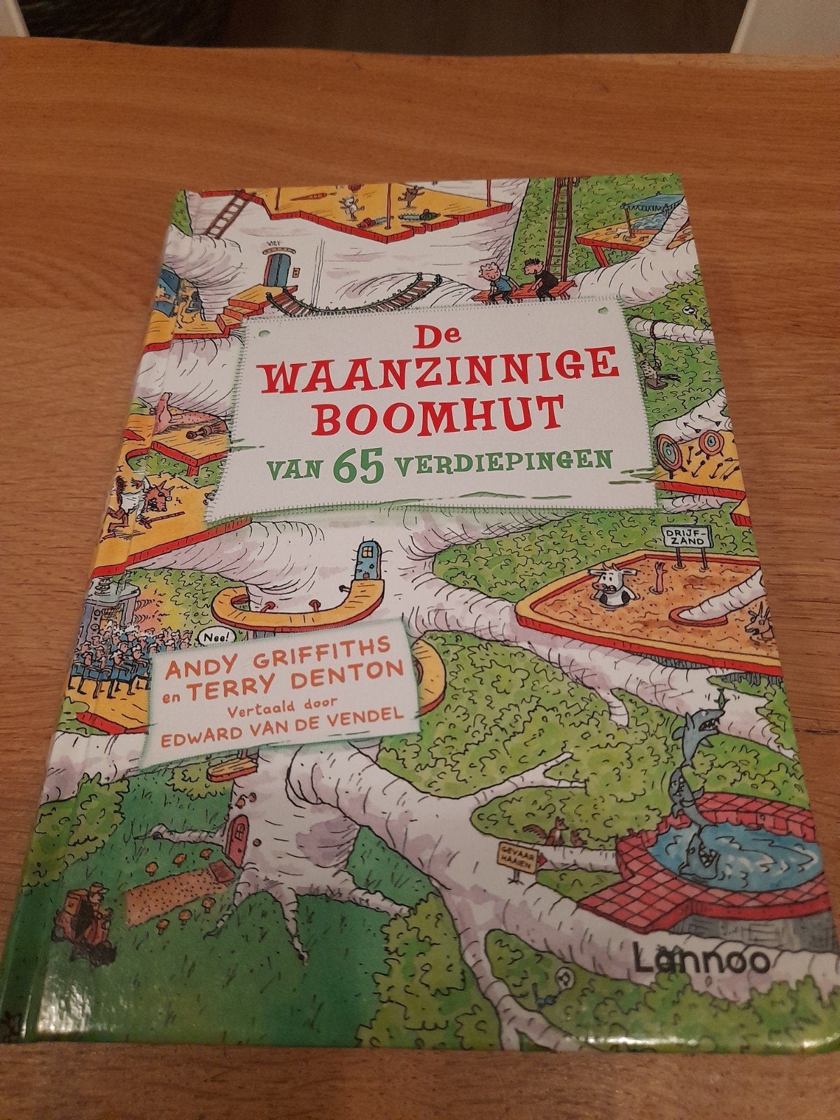 De waanzinnige boomhut z.g.a.n., Boeken, Ophalen of Verzenden, Zo goed als nieuw, Fictie algemeen