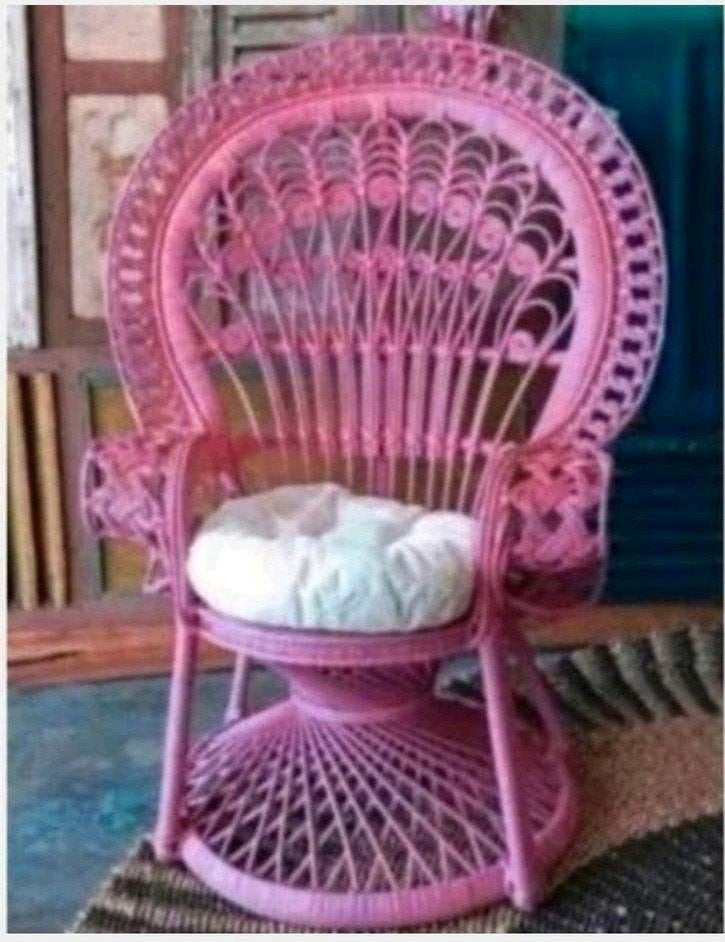 Roze Rotan Pauwenstoel - Vintage Stijl, Ophalen, Overige kleuren, Nieuw, Riet of Rotan