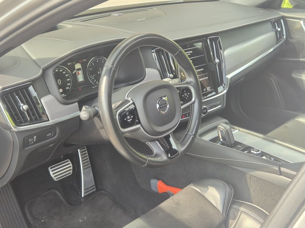 Volvo V90 B4 197PK R-Design | Trekhaak | Schuifdak | 360 | H, Auto's, 12 maanden, Euro 6, 4 cilinders, Automatische klimaatregeling