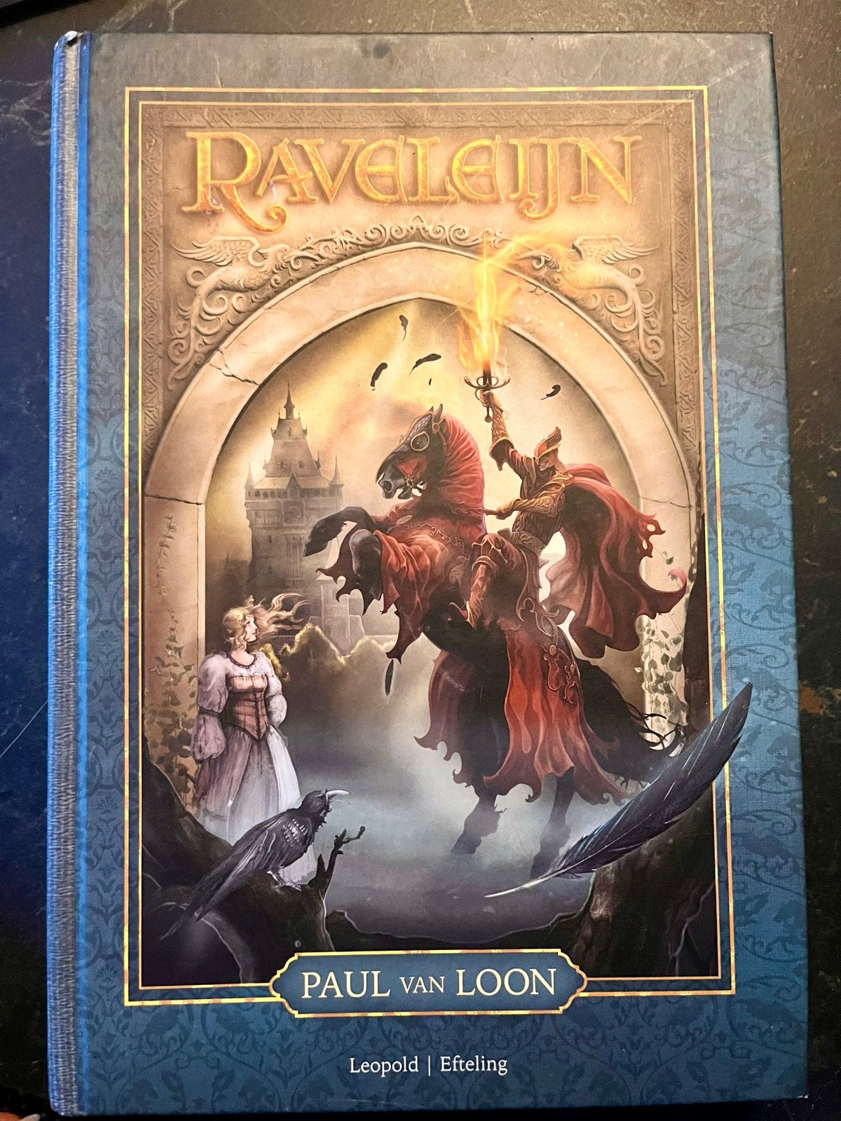 Raveleijn lees/voorleesboek - Efteling - Paul van Loon, Ophalen of Verzenden, Zo goed als nieuw, Fictie