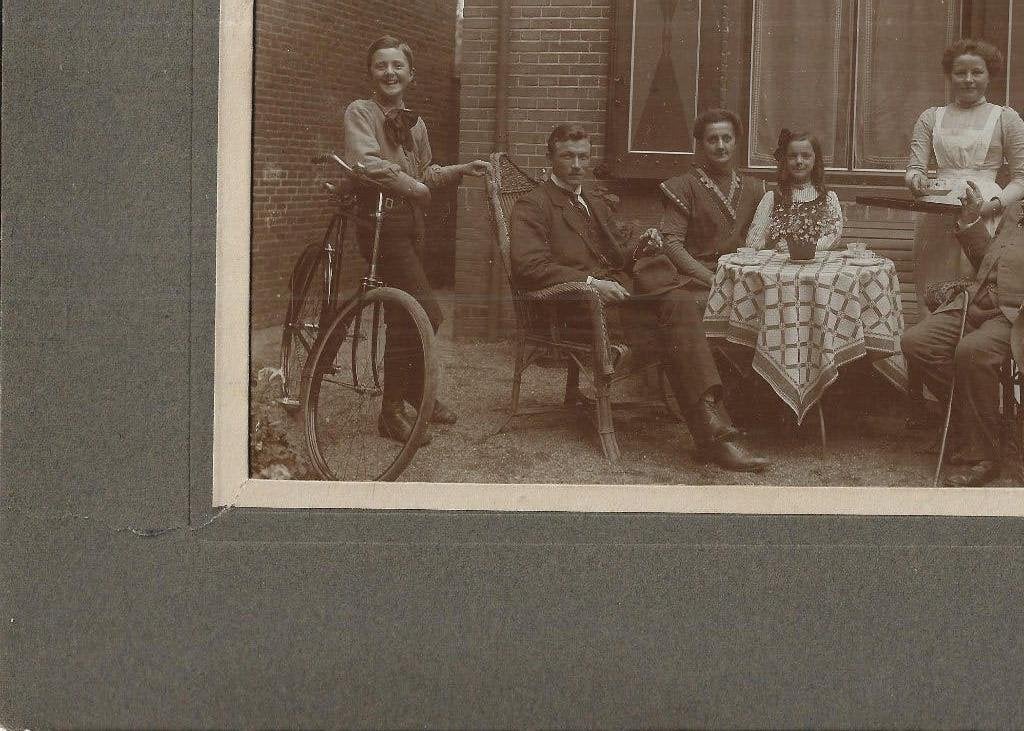 Monster Groepsfoto oa Dhr Wynia gem.opzichter& kunstschilder, Ophalen of Verzenden, Voor 1920, Ongelopen, Zuid-Holland