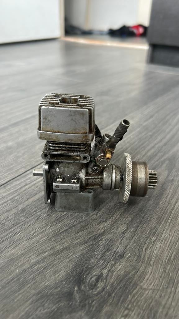 Nikko rc nitro motorje, Ophalen, Zo goed als nieuw, Nitro