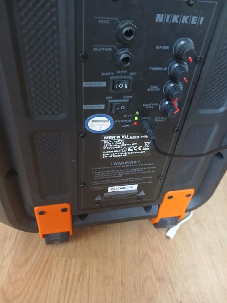 Muziek box big box, Ophalen of Verzenden, Zo goed als nieuw, Minder dan 500 watt