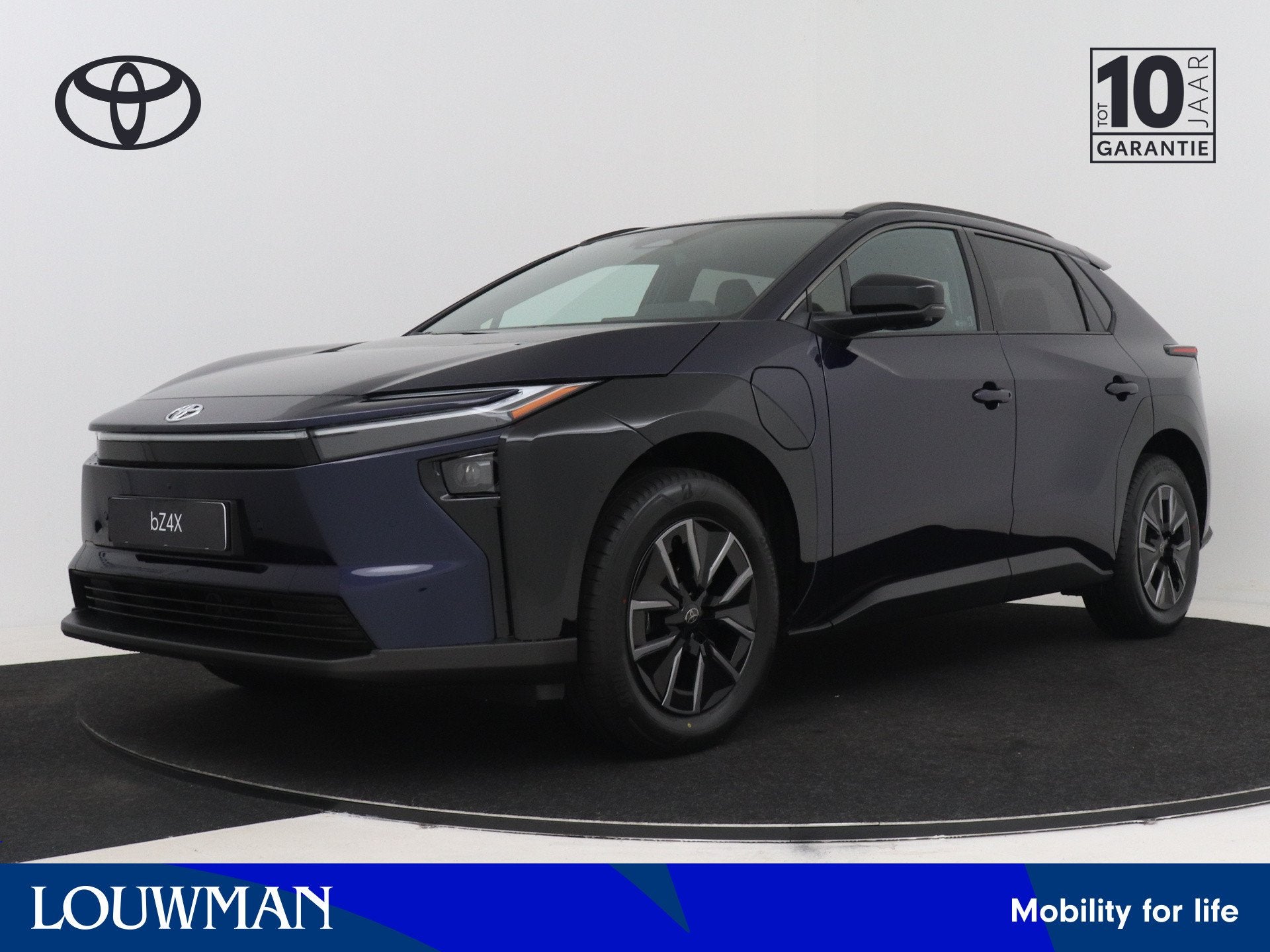 Toyota Bz4x Executive 73 kWh | (bj 2026, automaat), Auto's, Toyota, Blauw, Leder en Stof, 559 km, Origineel Nederlands