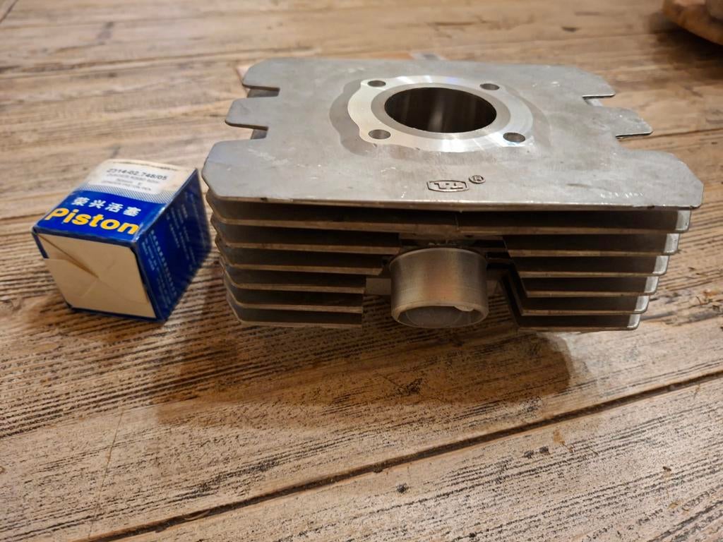 Zundapp Ks80 92cc lucht cilinder, Fietsen en Brommers, Ophalen of Verzenden, Zo goed als nieuw, Cilinder