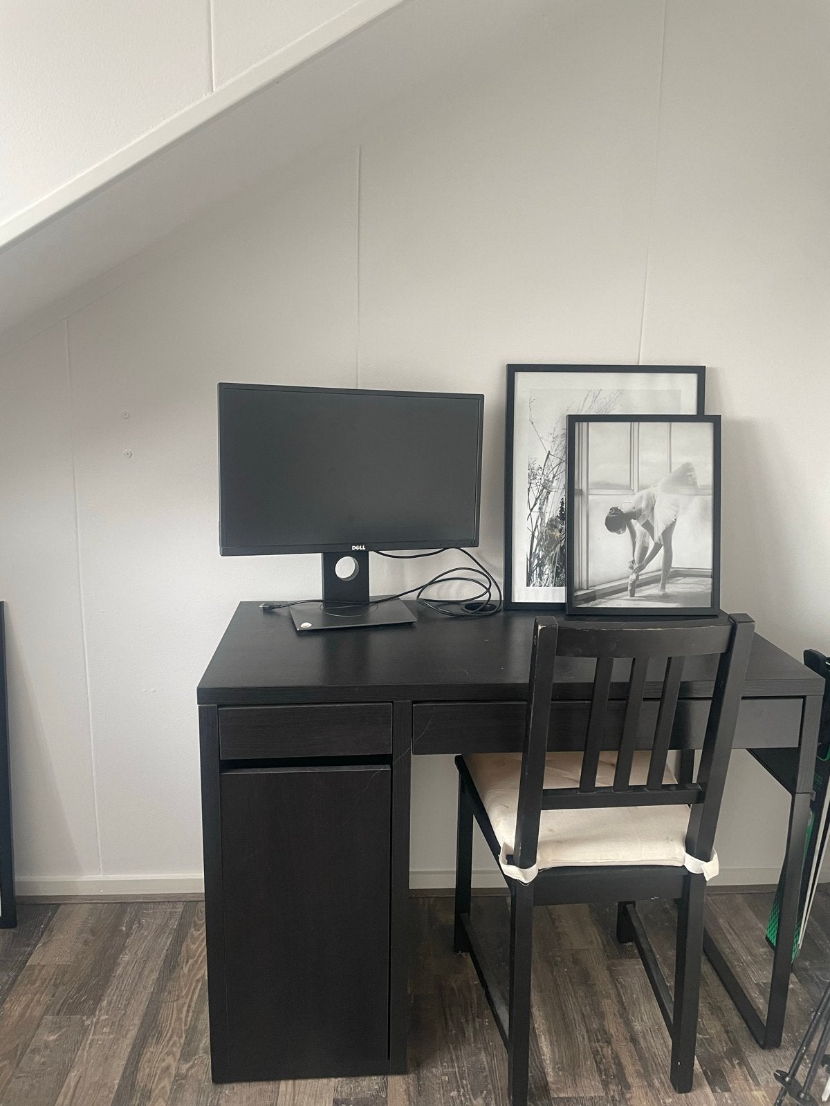 Bureau micke ikea zwartbruin, Ophalen, Bruin, Zo goed als nieuw, Overige merken