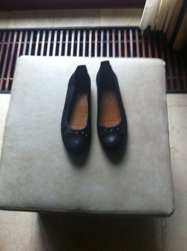 Dames instappers mt 40 Hush Puppies, Ophalen of Verzenden, Zo goed als nieuw, Instappers, Zwart
