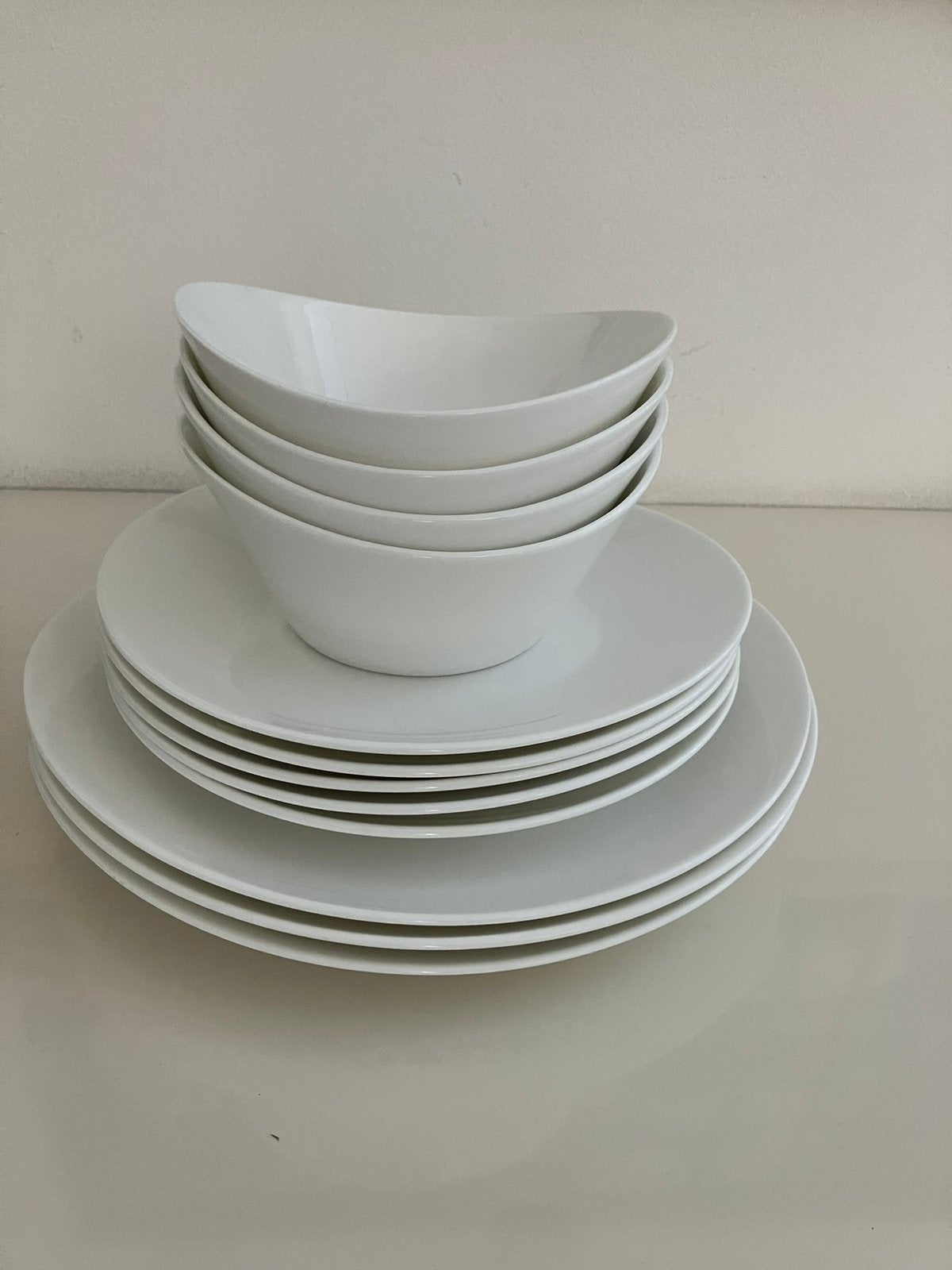 IKEA Skyn servies ontbijt 22 diner 28 bord bone china 21986, Huis en Inrichting, Keuken | Servies, Bord(en), Overige stijlen, Porselein