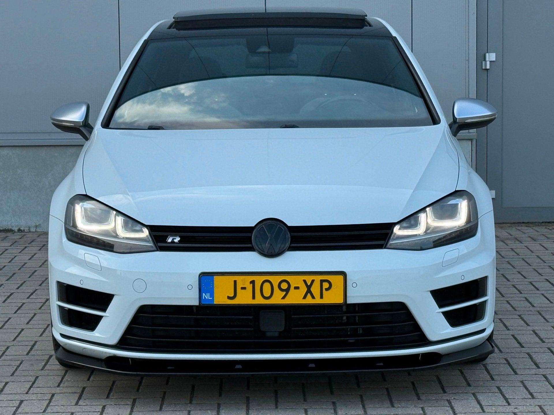 Volkswagen Golf 2.0 TSI R 4Motion Milltek PANO, Auto's, Volkswagen, Automaat, Gebruikt, 4 cilinders, 1984 cc