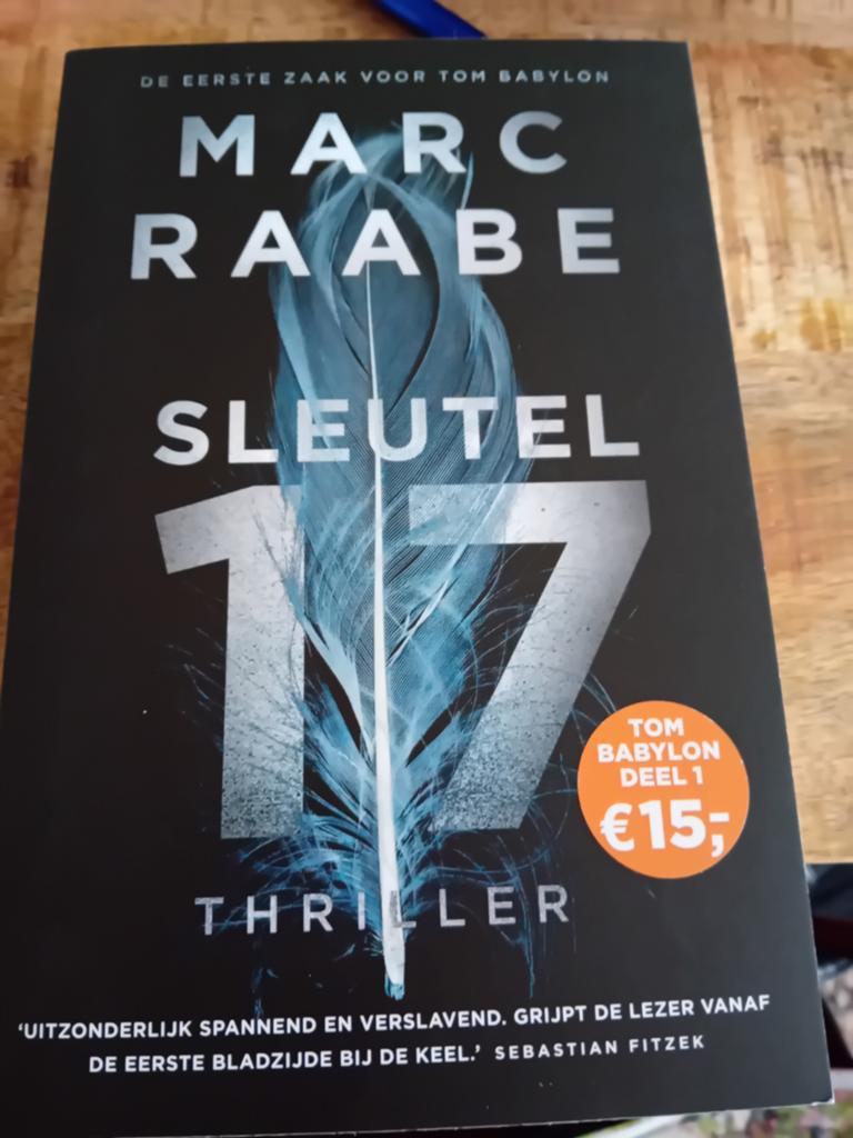 Marc Raabe - Sleutel 17, Ophalen of Verzenden, Zo goed als nieuw, Marc Raabe