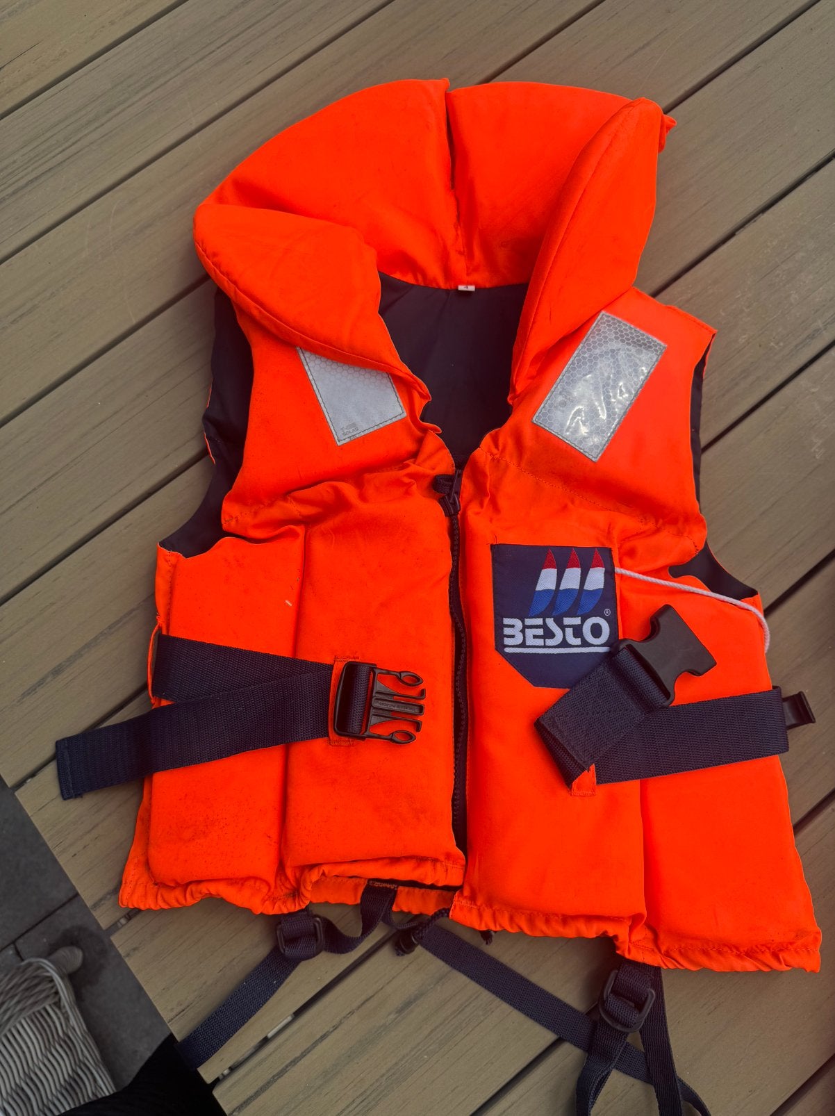 Besto reddingsvest kind en junior, Watersport en Boten, Watersportkleding, Ophalen, Zo goed als nieuw, Kind, Reddingsvest of Zwemvest