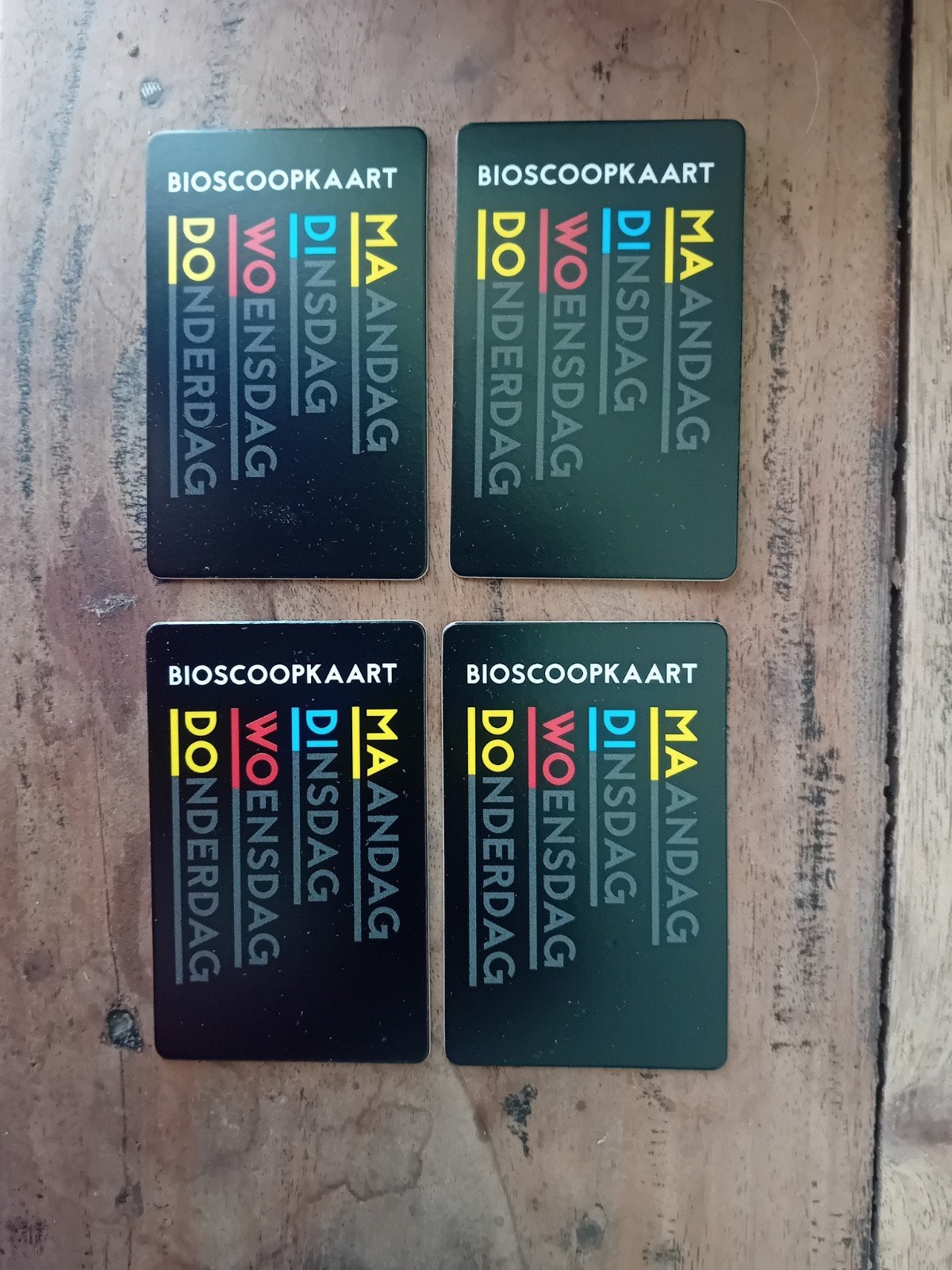 4 bioscoopkaartjes, Tickets en Kaartjes, Filmkaartjes, Drie personen of meer, Vrijkaartje alle films