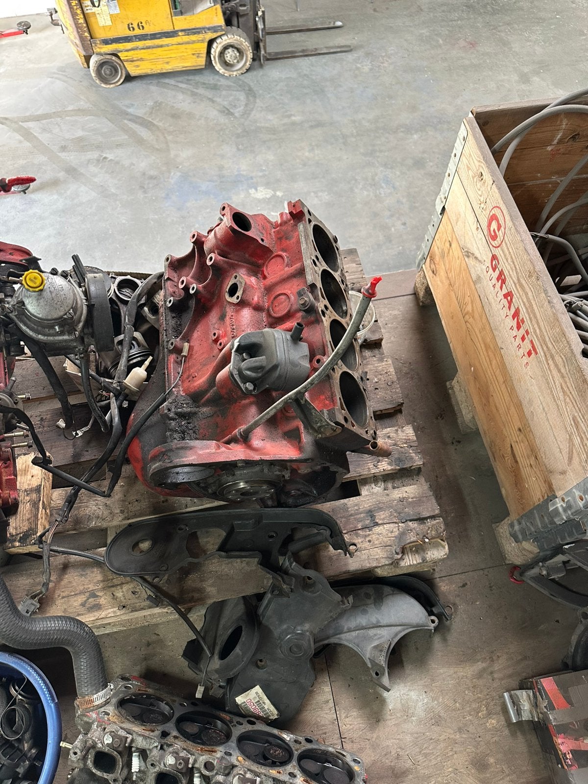 Volvo B230 motor voor revisie, Ophalen, Volvo
